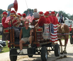 band in all horse parade